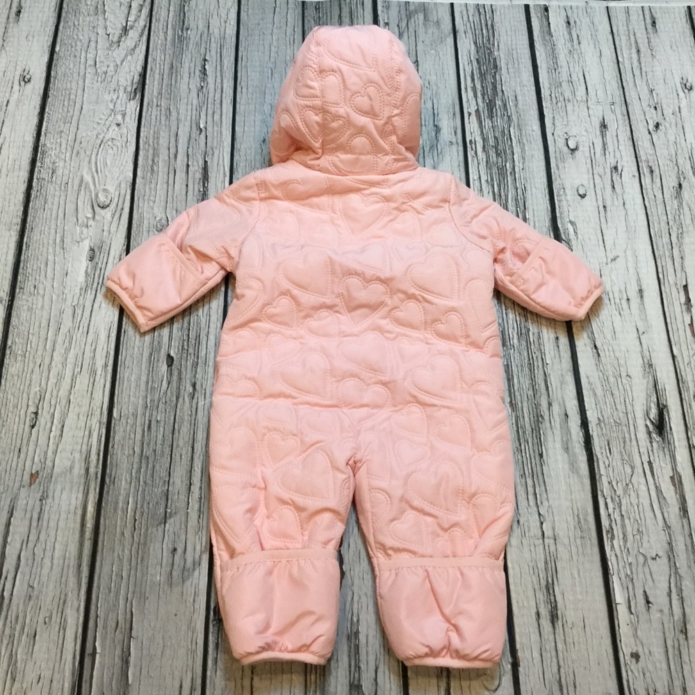 Gap 0-3 Month Pink quilted Heart snowsuit Coat - Picture 4 of 5